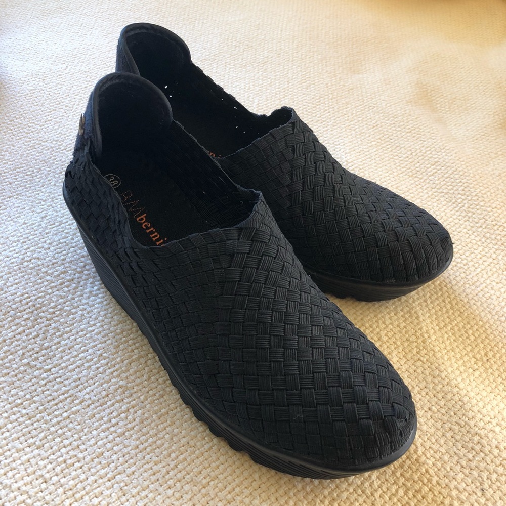 bernie mev. Black Gem Wedge Vegan EU38 / US7.5